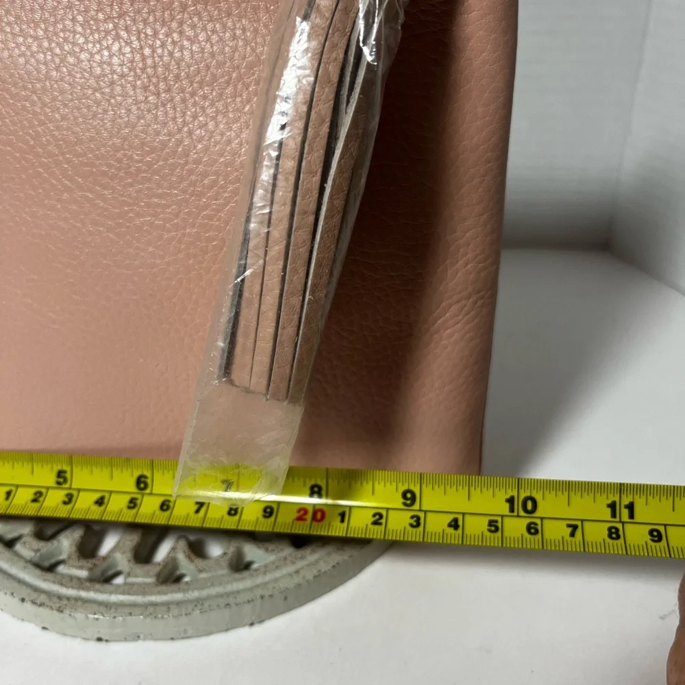 G.I.L.I. Halo Clutch/Accessories Bag